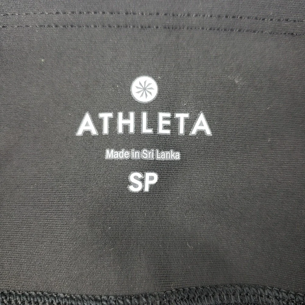Athleta Leggings Women Small Petite Pants Black White Capri Animal Print Workout